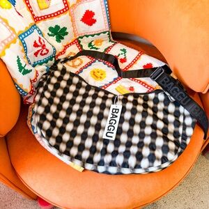 BAGGU - Large Nylon Crescent Bag, Blurred Gingham Brown